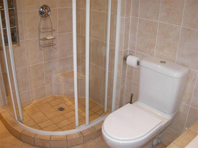 Liongate Bed And Breakfast Edenvale Room photo
